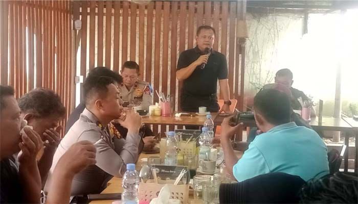 Pentingnya Keselamatan Berlalu Lintas, Ditlantas Polda Riau Gelar Coffee Morning Bersama Awak Media