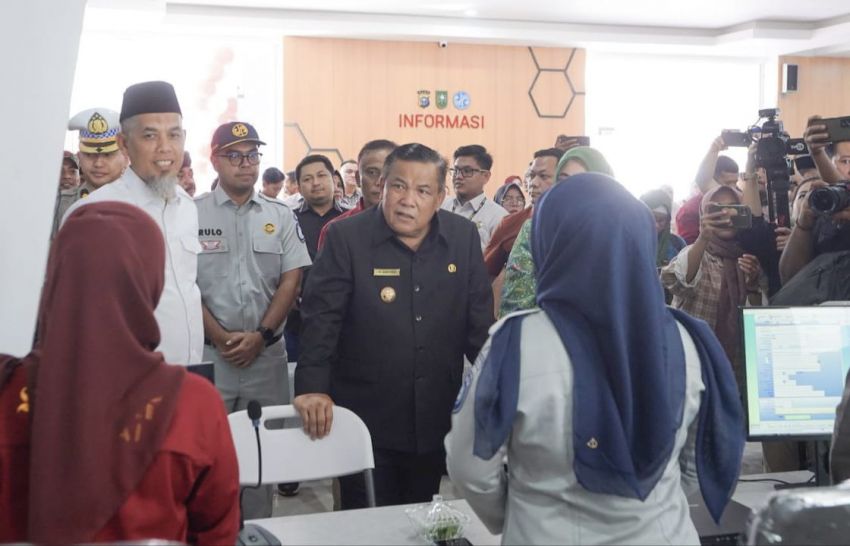 Pj Gubernur Riau, SF Hariyanto Minta Bapenda Kejar Target Pendapatan Asli Daerah