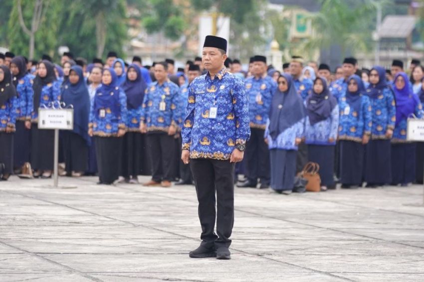 Pemprov Riau Keluarkan Surat Edaran Jam Kerja dan Berpakaian ASN Selama Ramadhan