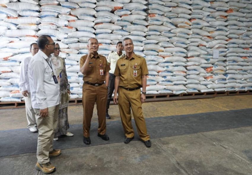 Ketersediaan Bahan Pokok Masih Mencukupi, Pj Sekdaprov Riau: Tidak Usah Panic Buying