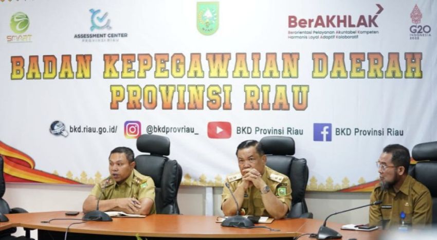 Gubri dan Wagubri Lakukan Kunjungan ke BKD Riau, Bahas Tata Kelola Kepegawaian