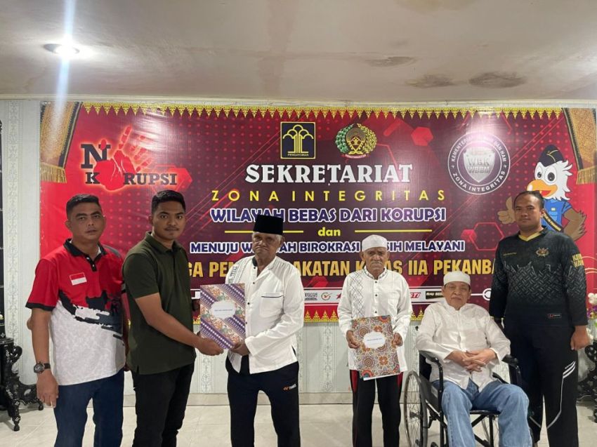 Lapas Kelas IIA Pekanbaru Berikan Remisi 4 Napi Lansia di Atas 70 Tahun