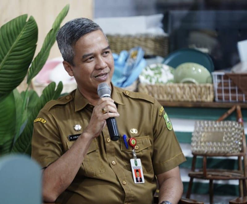Asisten II Sekretariat Daerah Provinsi M Job Kurniawan Ditunjuk Jadi Plh Sekdaprov Riau