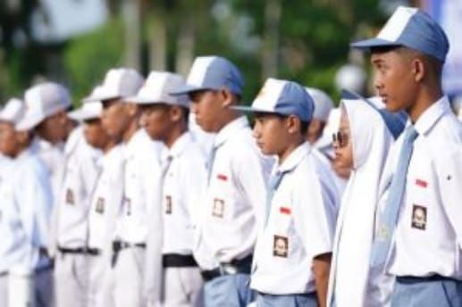 Penerimaan Siswa Baru SMA/SMK Negeri di Riau Berakhir, Siswa Mulai Daftar Ulang